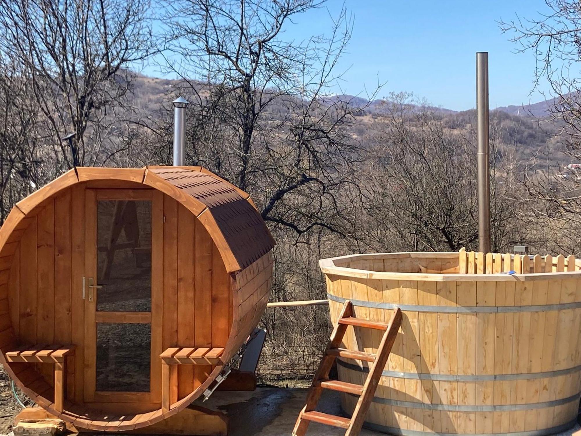 Cabanele Lu' Dinu Curtea de Argeş Exteriér fotografie